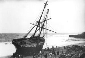 Cviet - Wrecked near Porthleven 1884