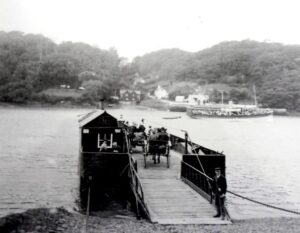 'Queen of the Fal' passes in front of the King Harry ferry early 20th century