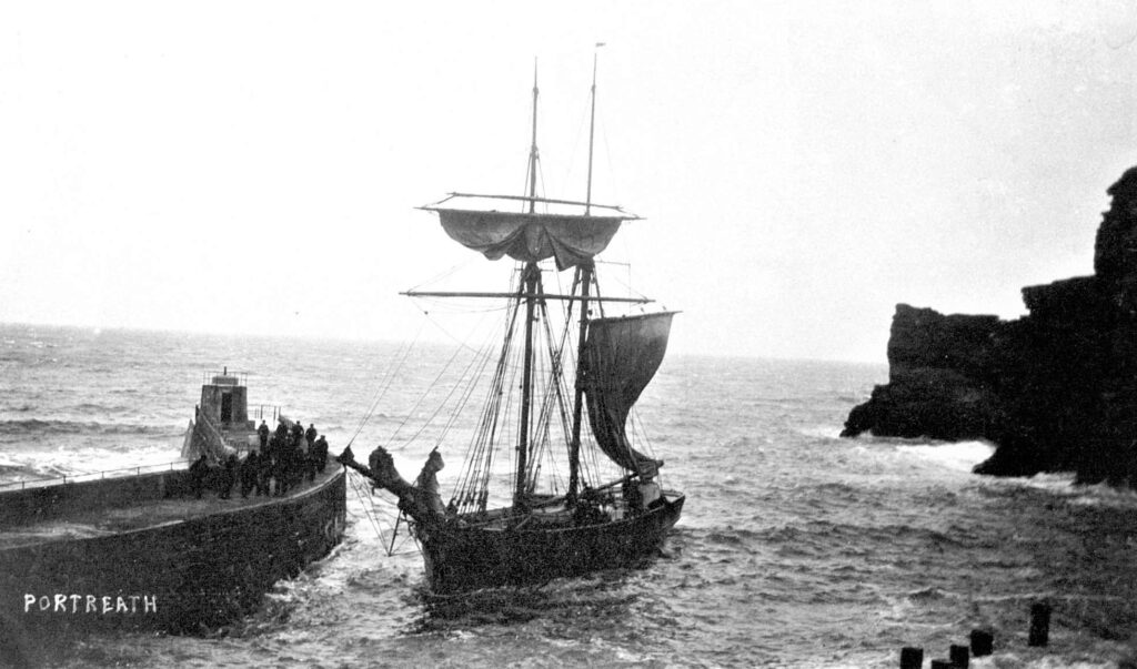 Vessel entering Portreath Harbour