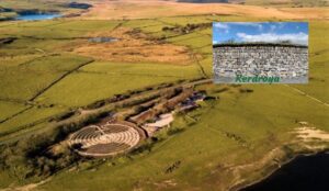 Kerdroya: Labyrinth of Cornish Stone Hedges 