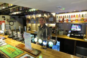 Friendly welcome at the traditional London Inn at St Neot