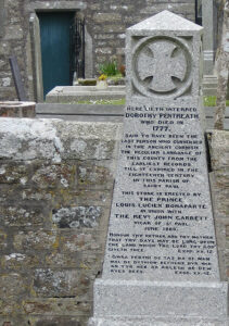 Monument to Dolly Pentreath - www.geograph.org.uk