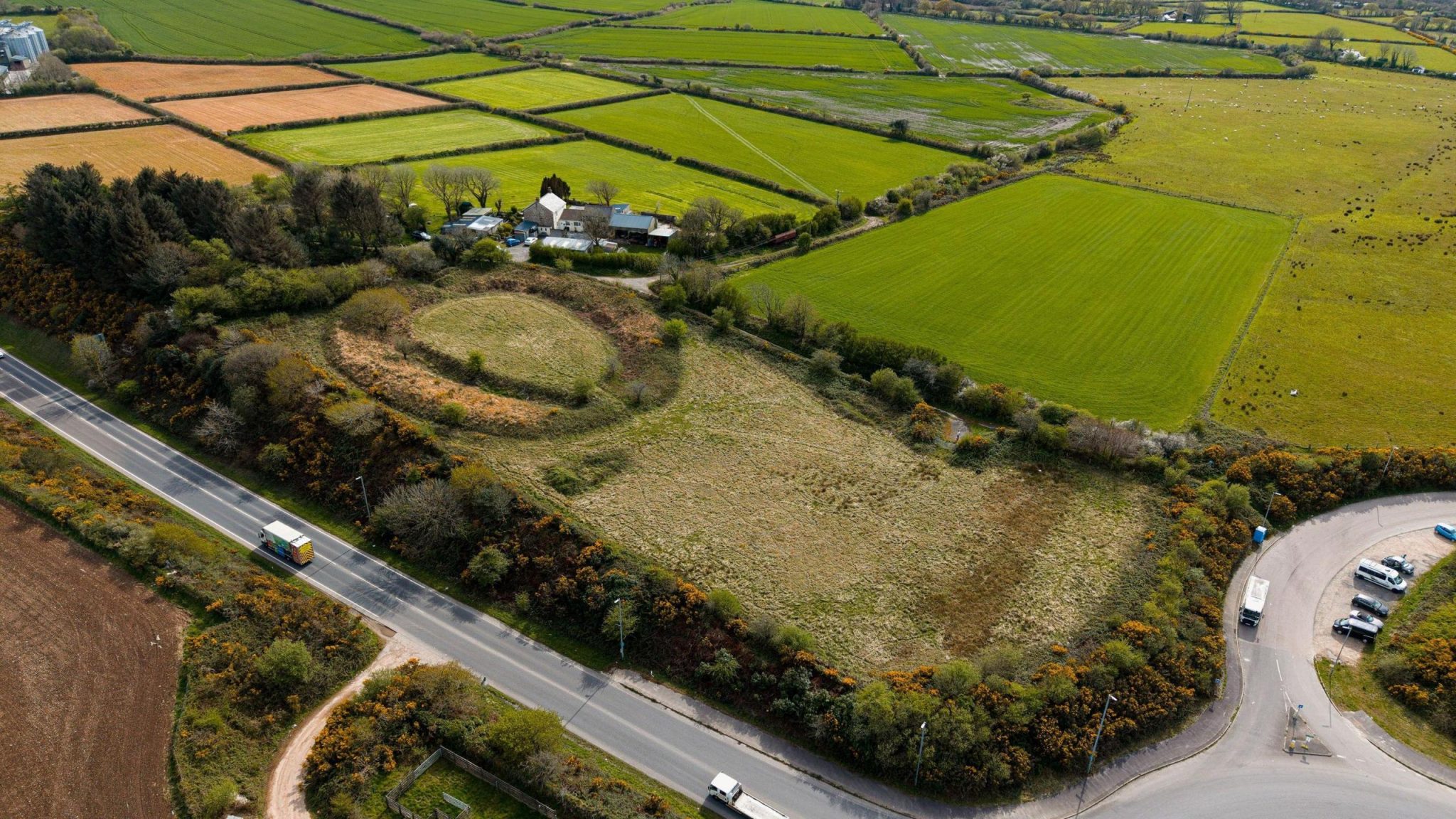Castilly Henge North east aerial view (Cornwall Heritage Trust)